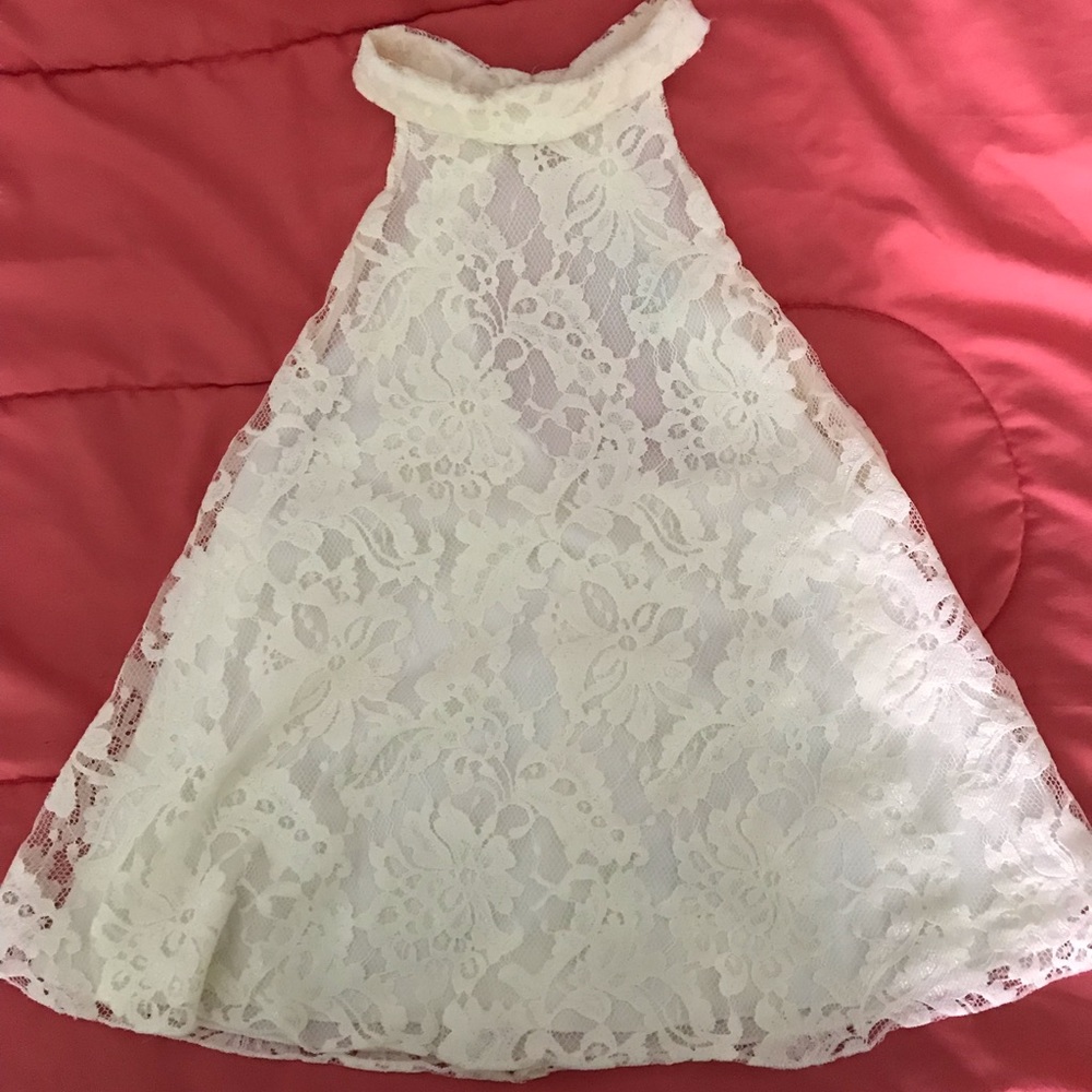 Lace halter crop top